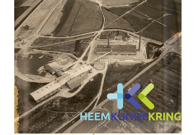 Luchtfoto oven B en A Coll. F.G.B.Janssen F00002503